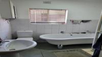 Bathroom 3+ of property in Reyno Ridge
