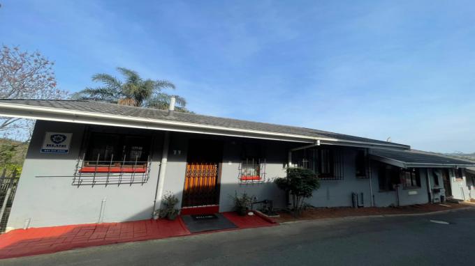 3 Bedroom Sectional Title for Sale For Sale in Carrington Heights - Private Sale - MR720150