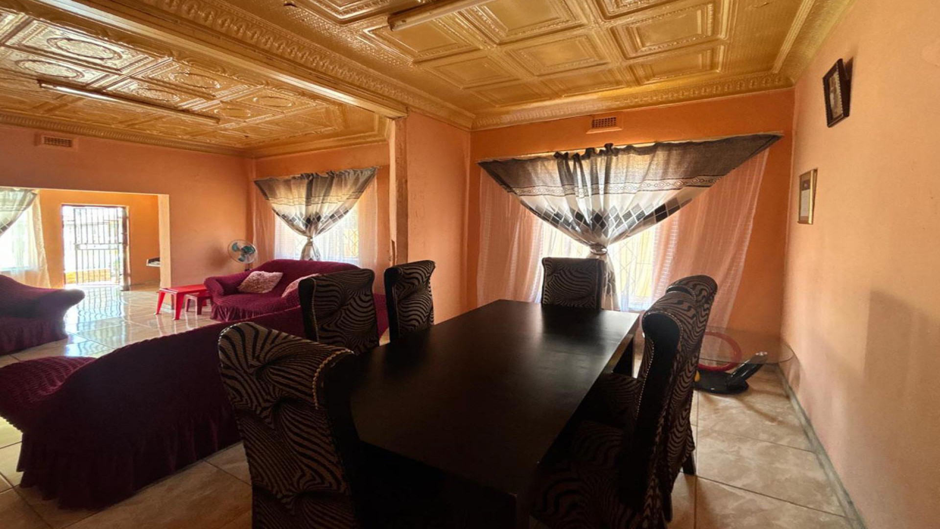 Dining Room - 10 square meters of property in Daggafontein
