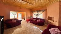 Lounges - 13 square meters of property in Daggafontein