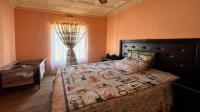 Bed Room 1 - 14 square meters of property in Daggafontein