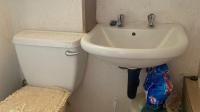 Bathroom 1 of property in Protea Glen