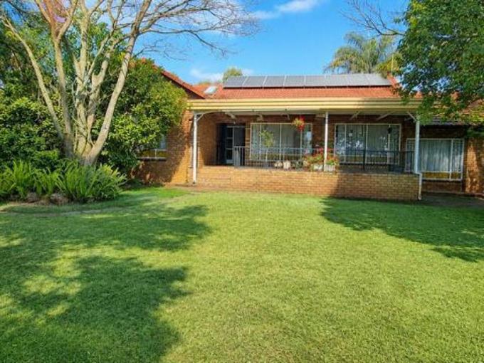 4 Bedroom House for Sale For Sale in Wierdapark - MR720188