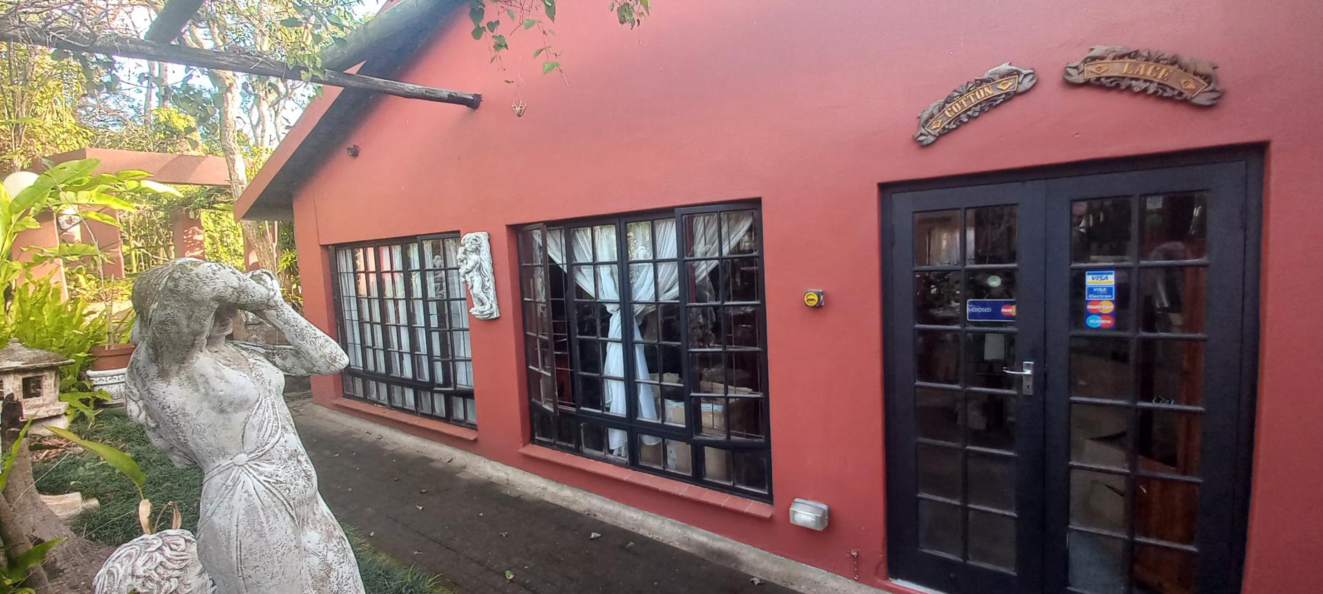 of property in Uvongo