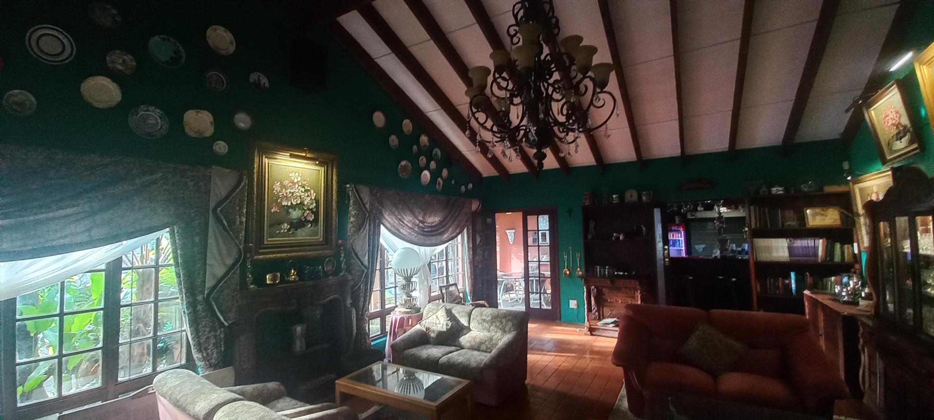 of property in Uvongo