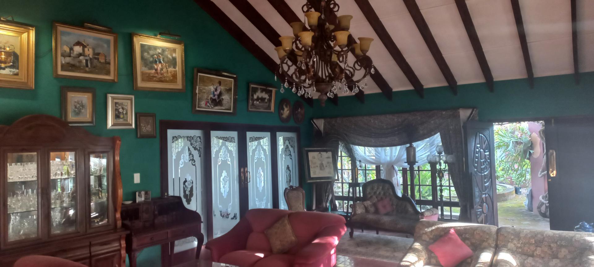  of property in Uvongo