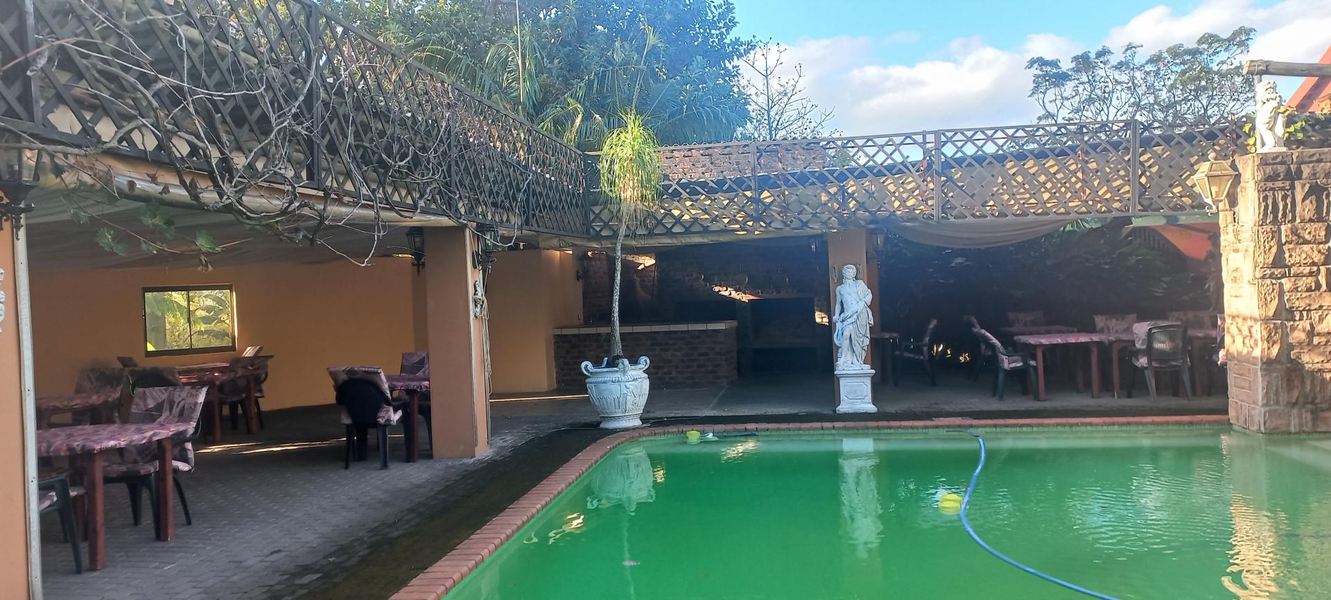  of property in Uvongo