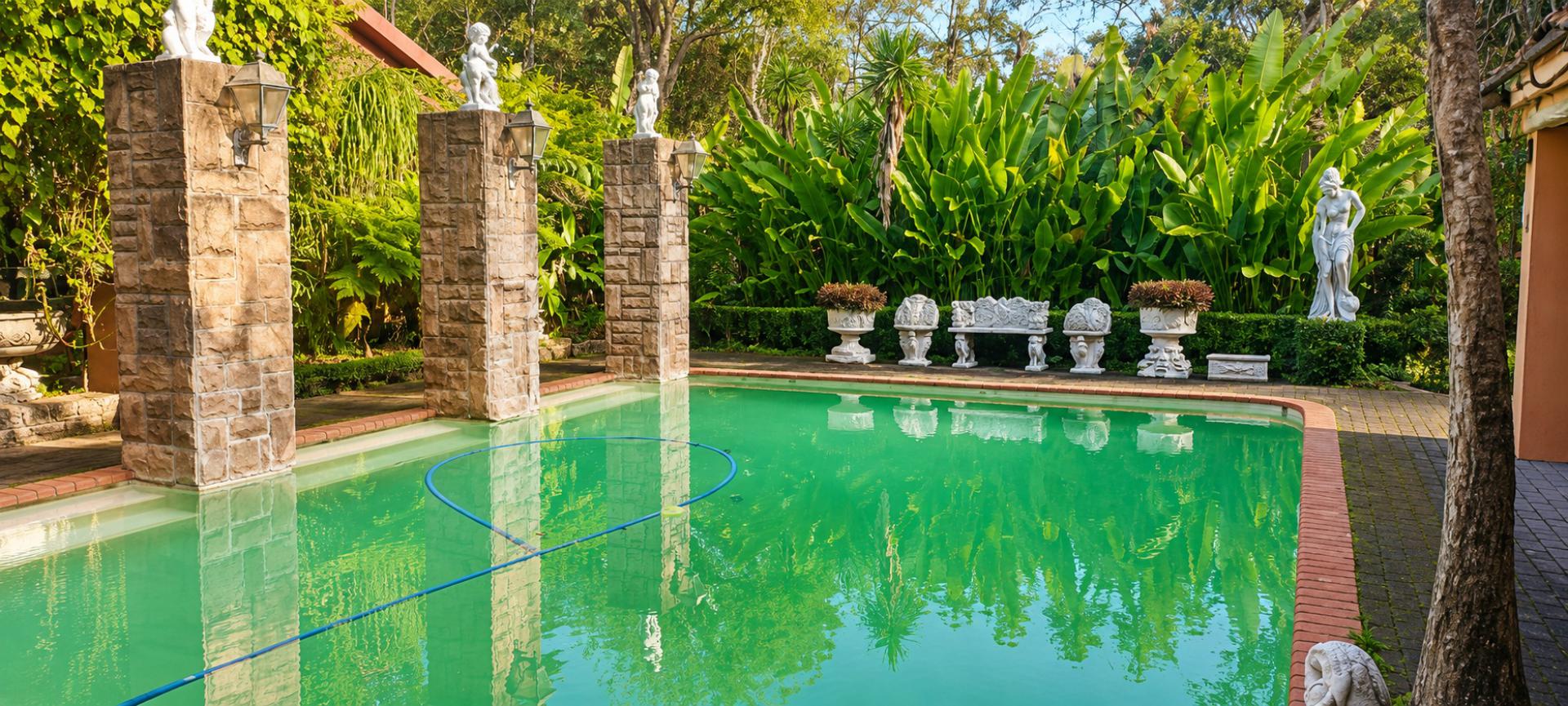  of property in Uvongo