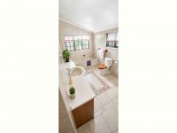  of property in Uvongo