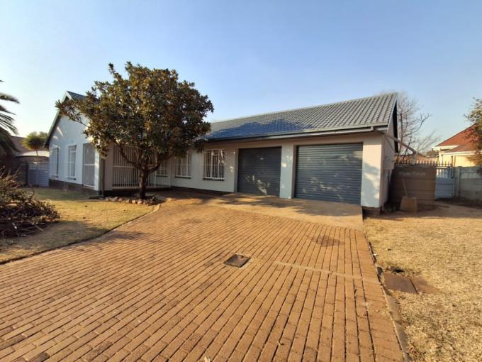 3 Bedroom House for Sale For Sale in Visagiepark - MR720205