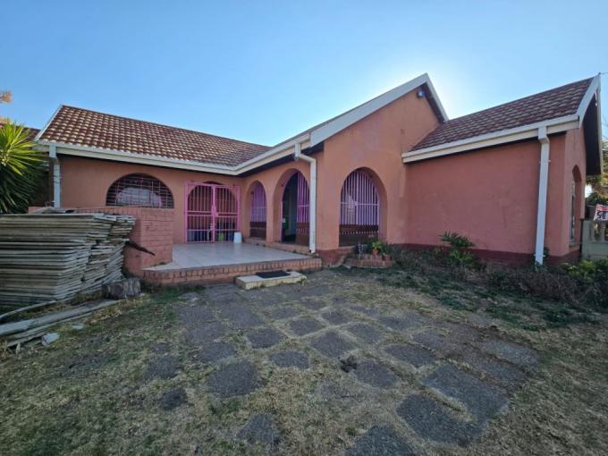 4 Bedroom House for Sale For Sale in Walkerville - MR720218