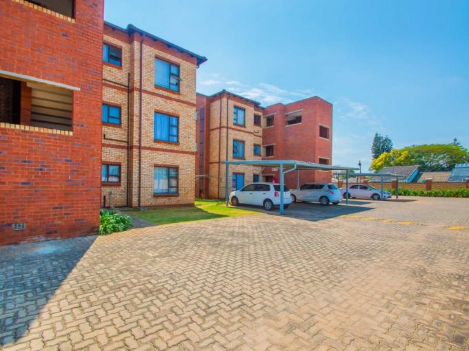 2 Bedroom Apartment for Sale For Sale in Randpark Ridge - MR720230