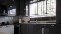 Kitchen - 10 square meters of property in Willowbrook