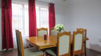 Dining Room - 15 square meters of property in Toekomsrus