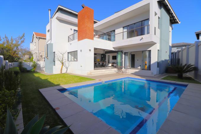 3 Bedroom House for Sale For Sale in Olivedale - MR720284