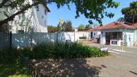 2 Bedroom 1 Bathroom Simplex for Sale for sale in Groenkloof