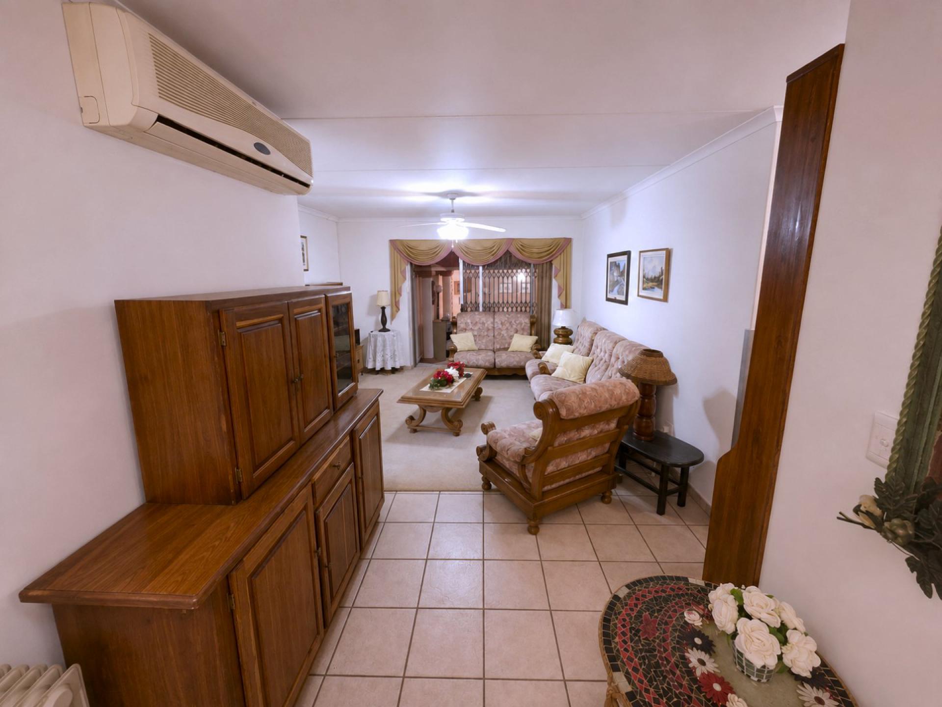  of property in Doornpoort
