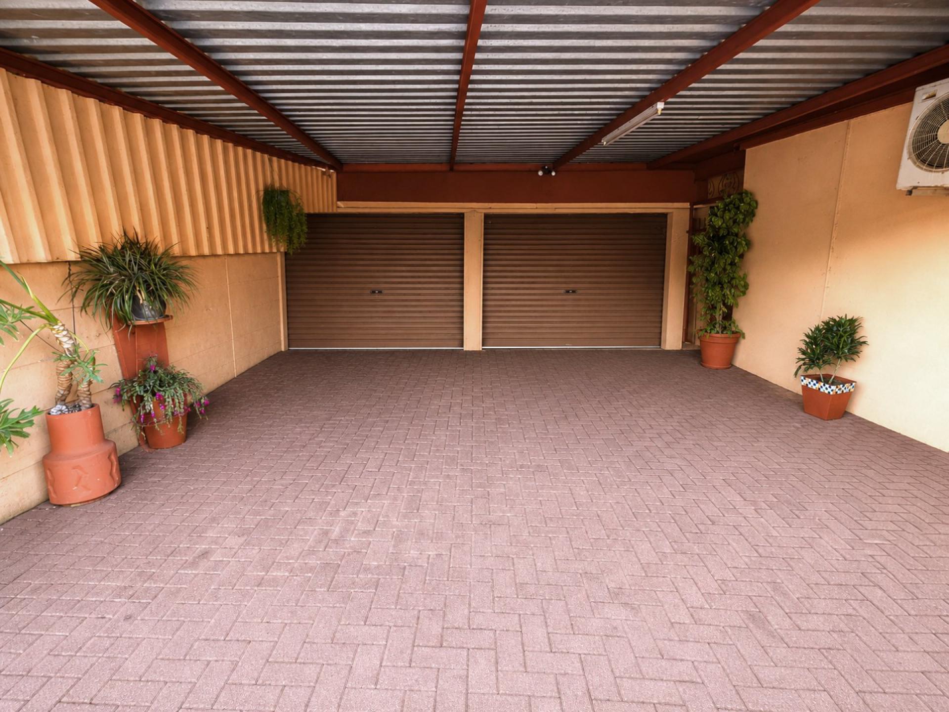  of property in Doornpoort