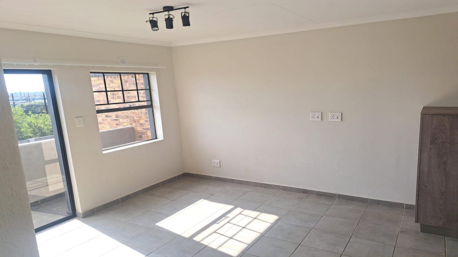 Lounges of property in Pretoria Central