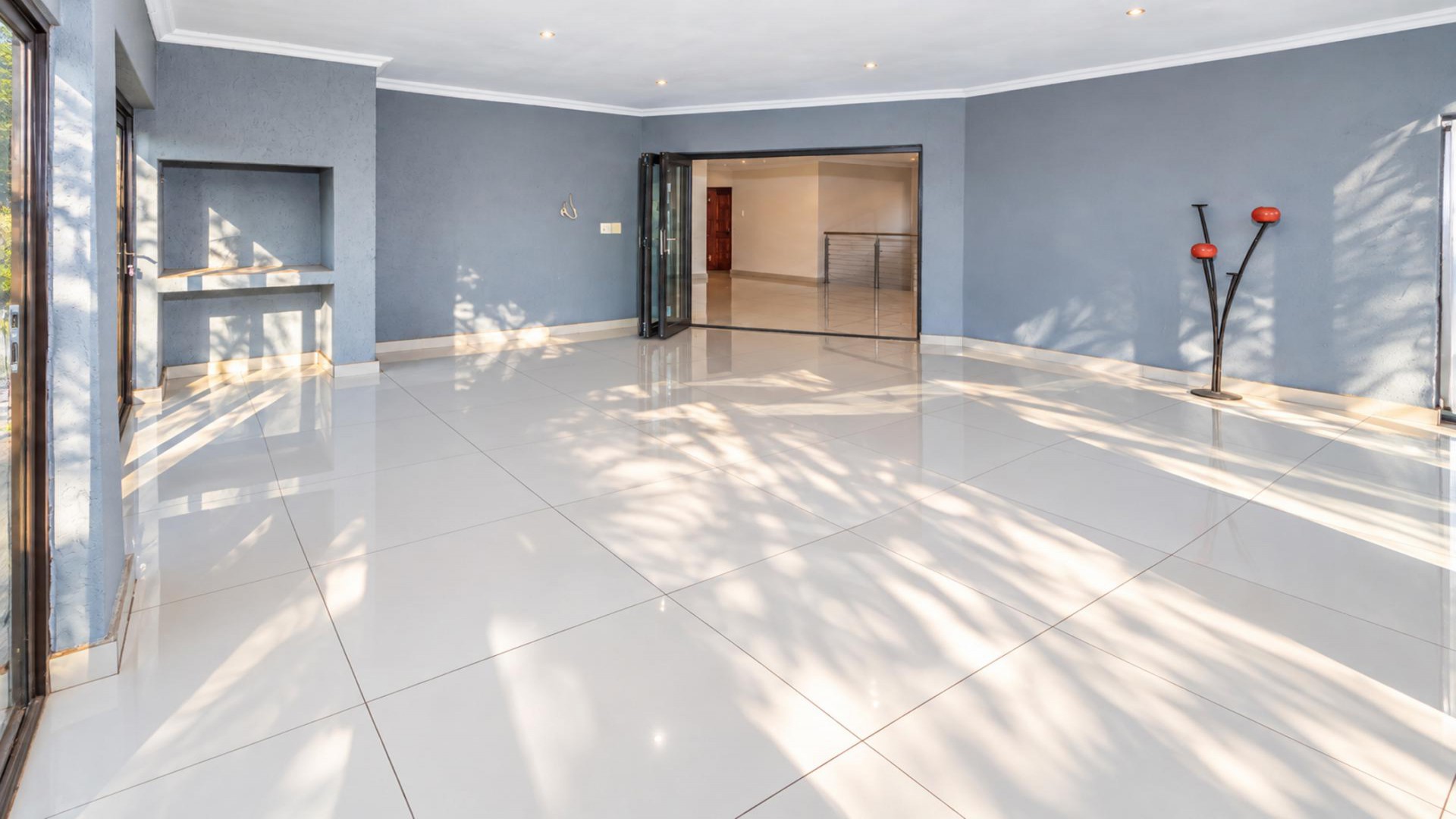 Spaces of property in Ifafi