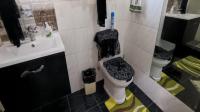 Bathroom 1 of property in Randgate