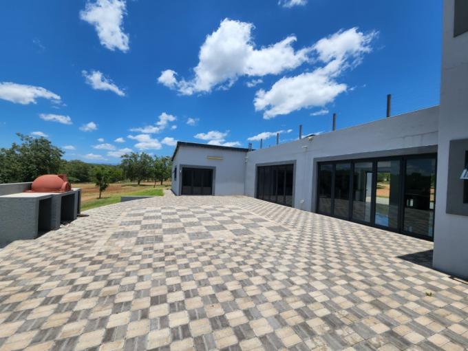 House to Rent in Hoedspruit - Property to rent - MR720336
