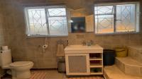 Bathroom 2 of property in Standerton