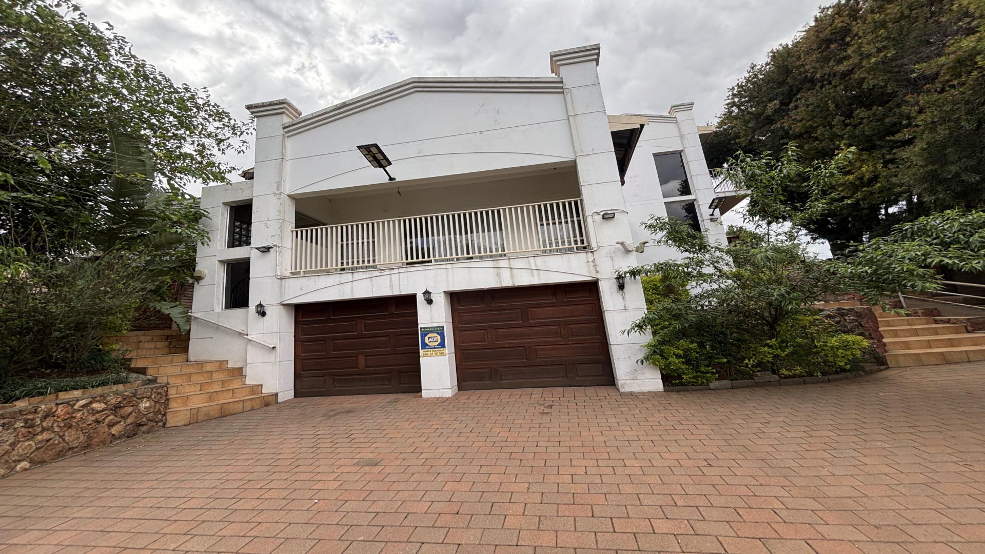 Front View of property in Christoburg