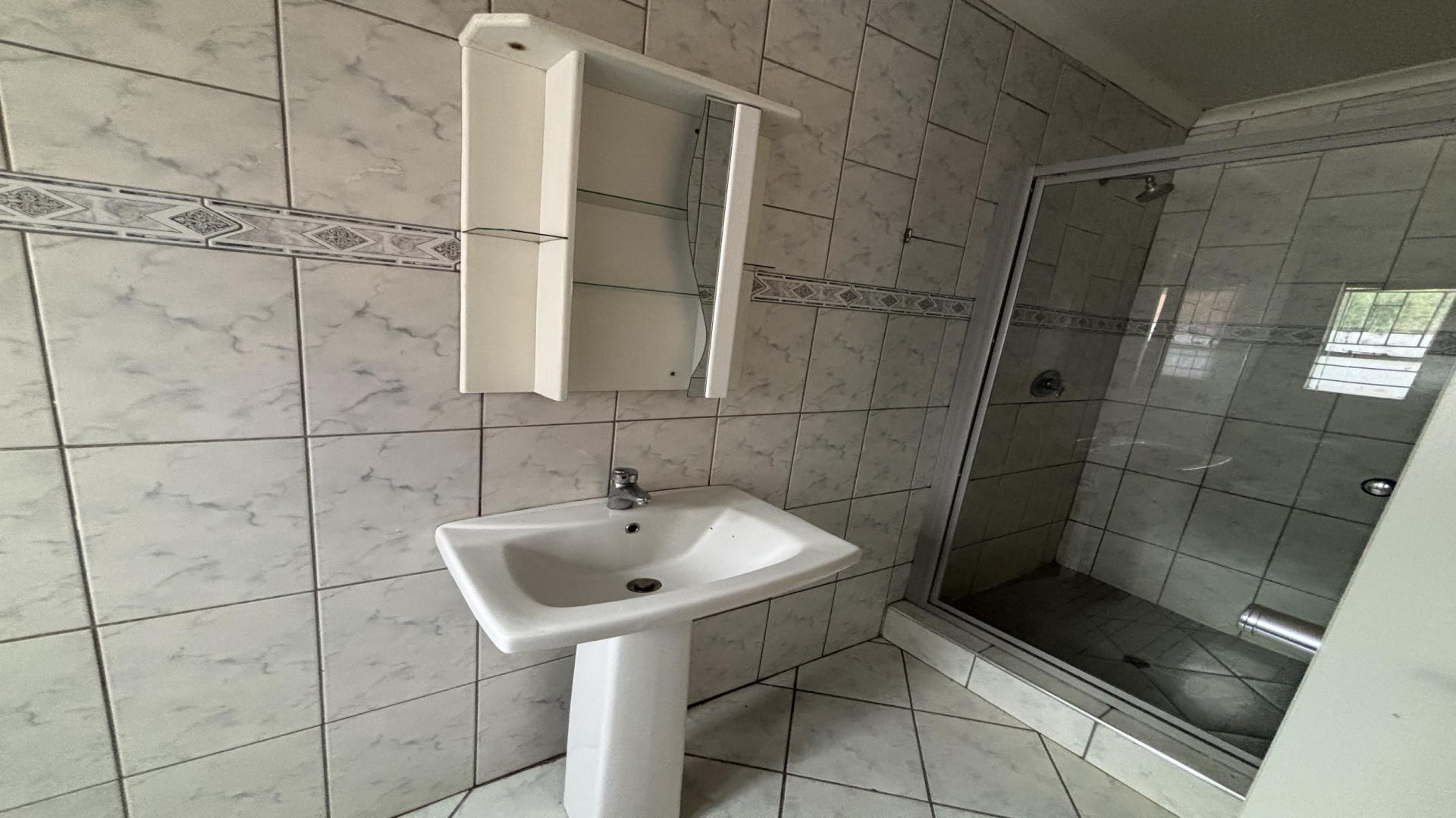 Bathroom 2 of property in Christoburg