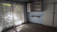 Bed Room 2 - 10 square meters of property in Christoburg
