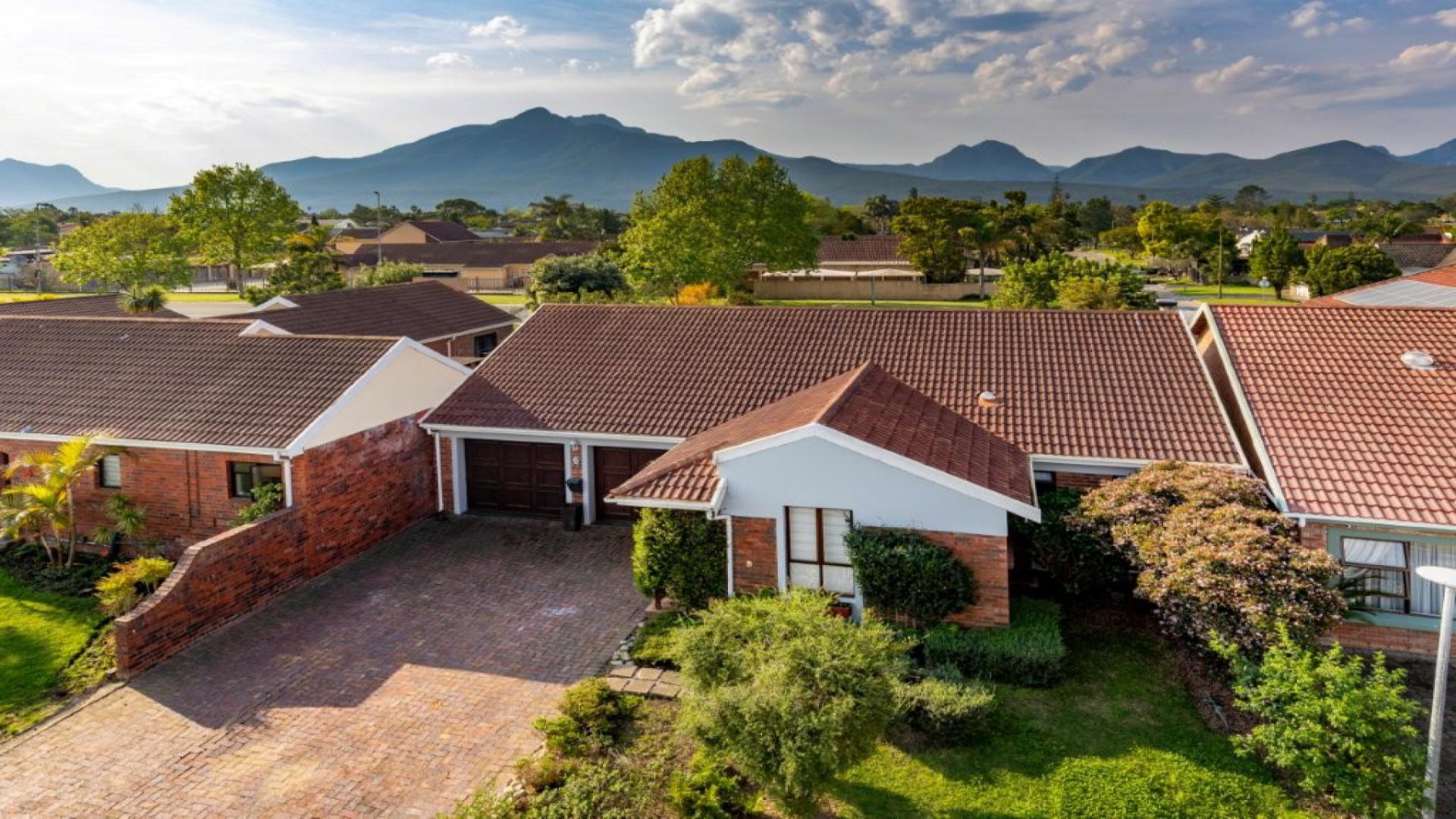 Front View of property in Glenwood - George