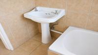 Bathroom 1 of property in Primrose