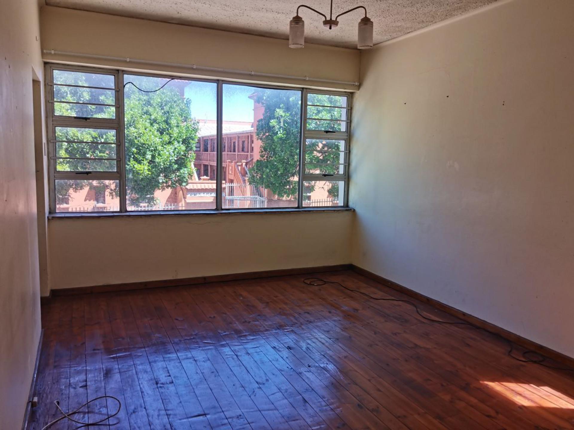  of property in Port Elizabeth Central