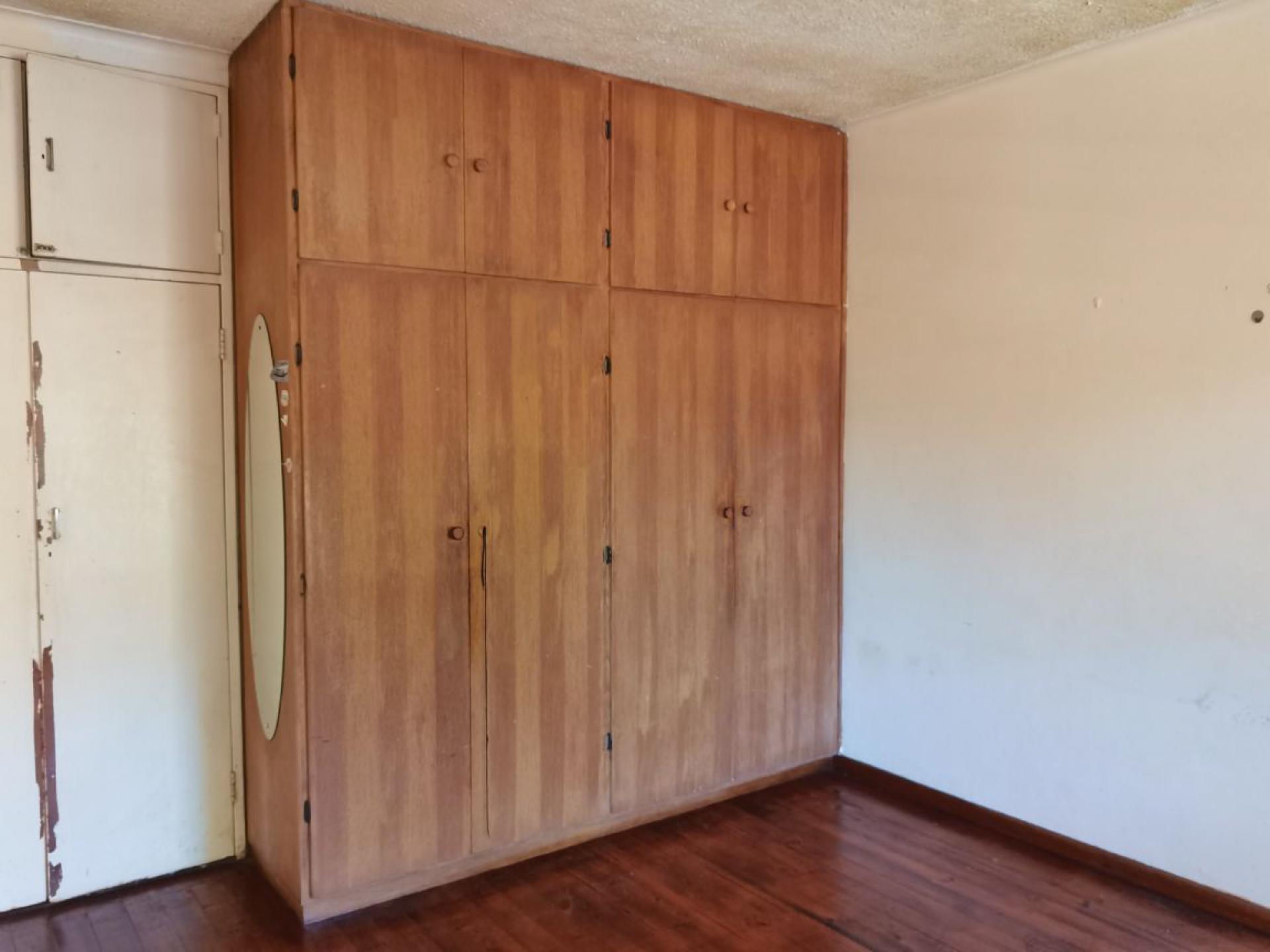  of property in Port Elizabeth Central