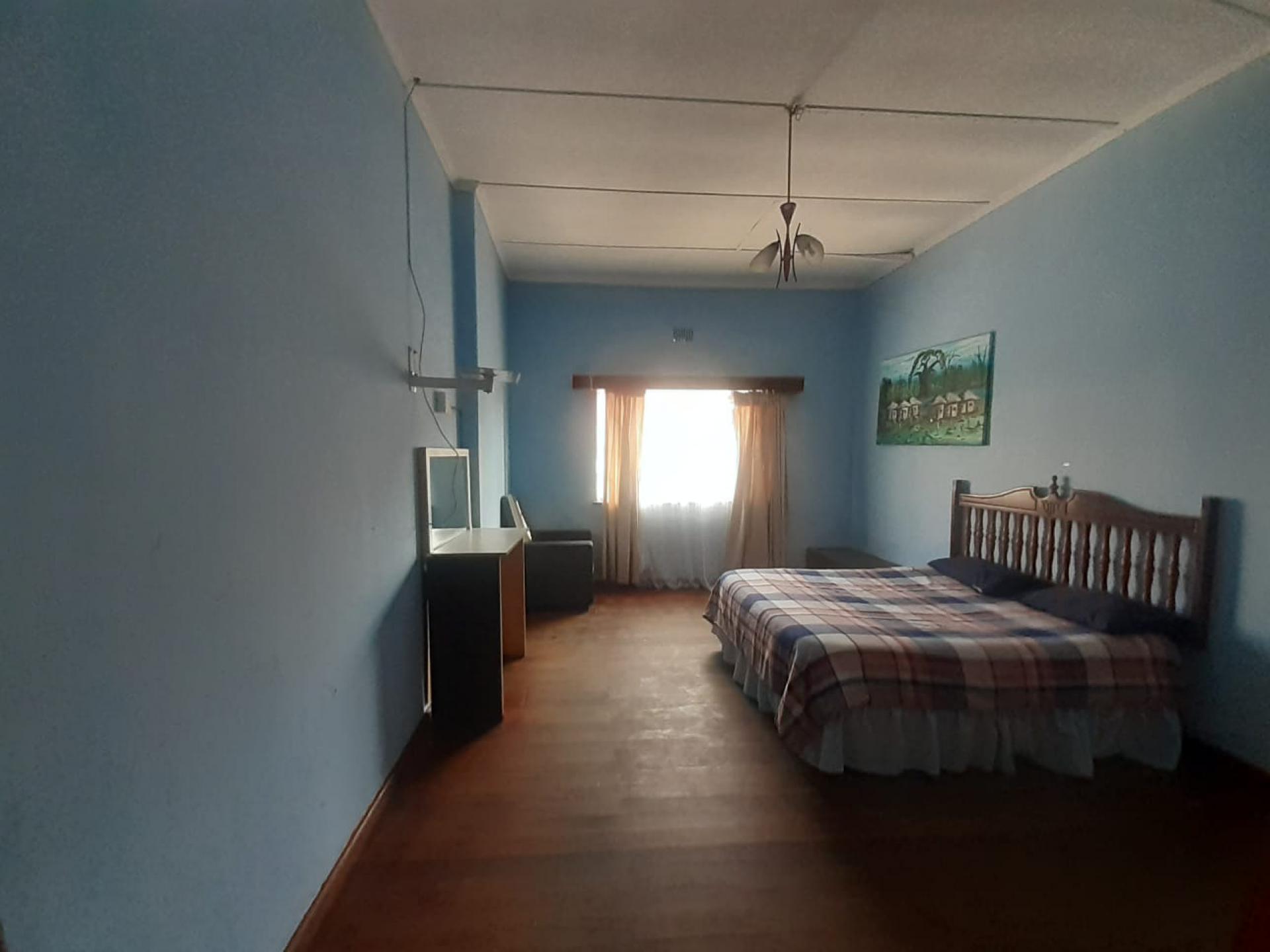  of property in Sydenham - PE