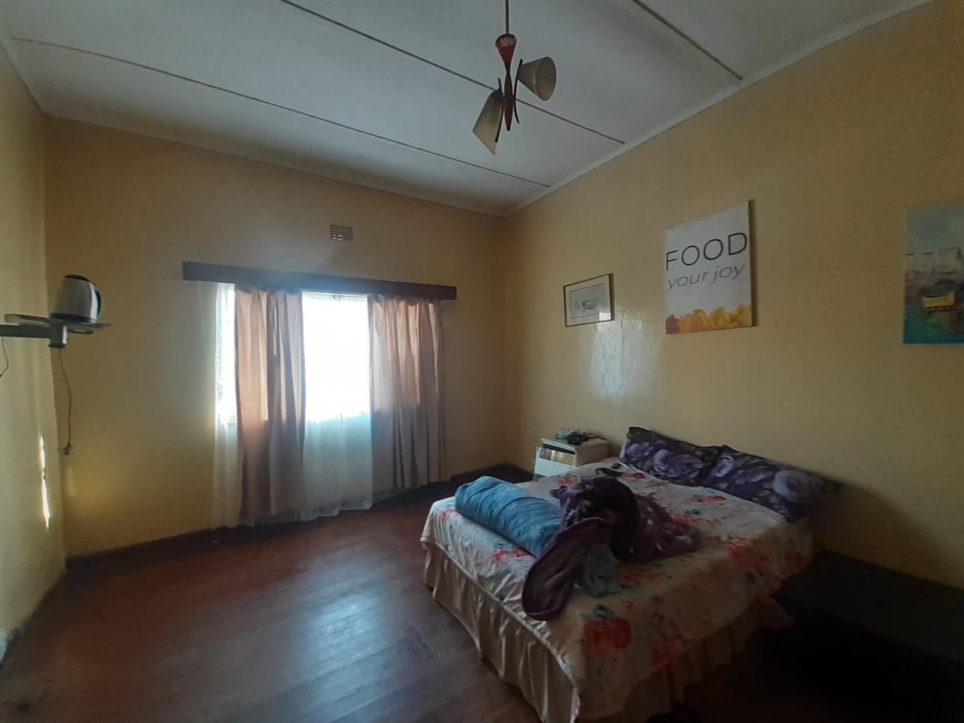  of property in Sydenham - PE