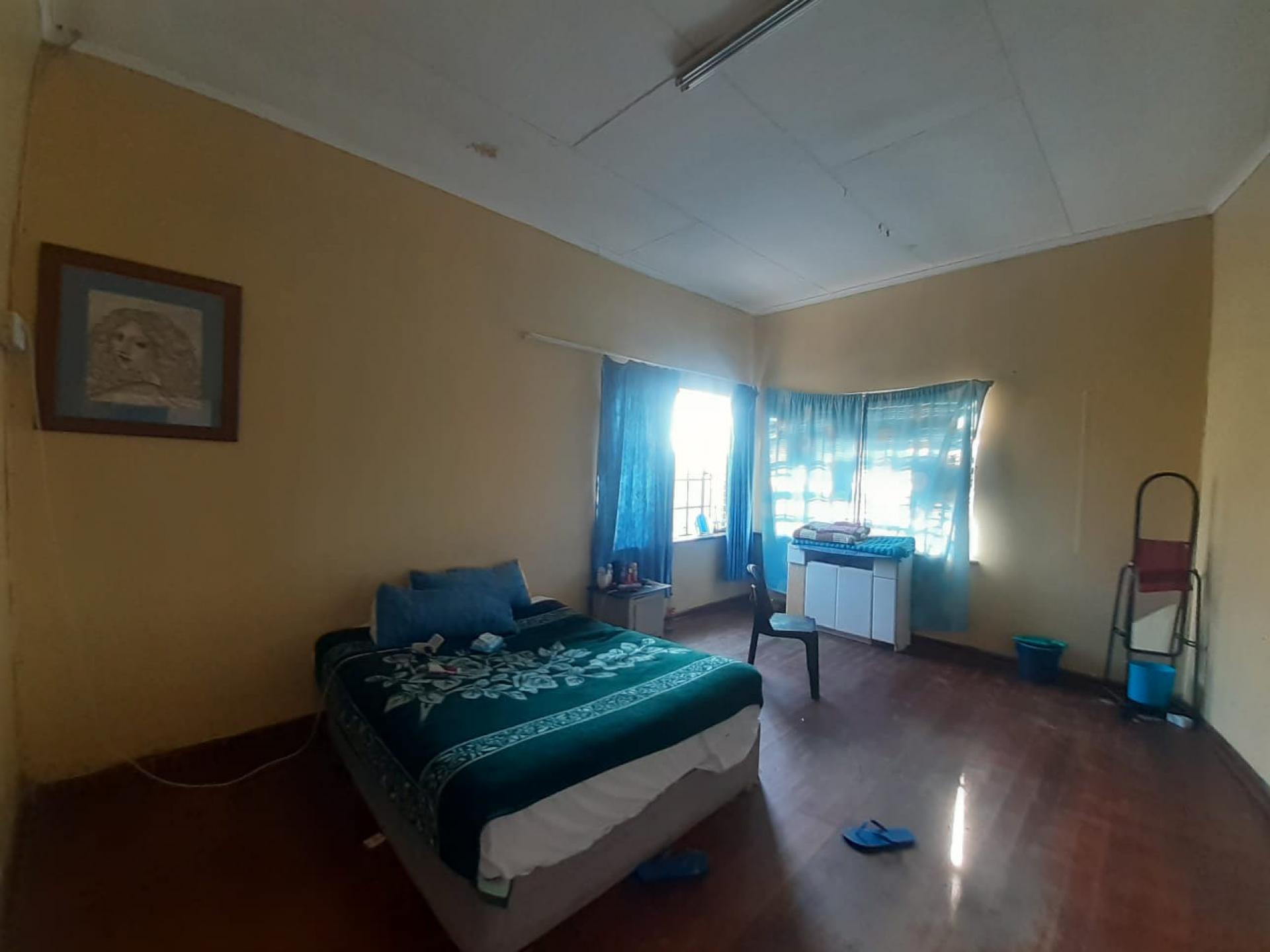  of property in Sydenham - PE