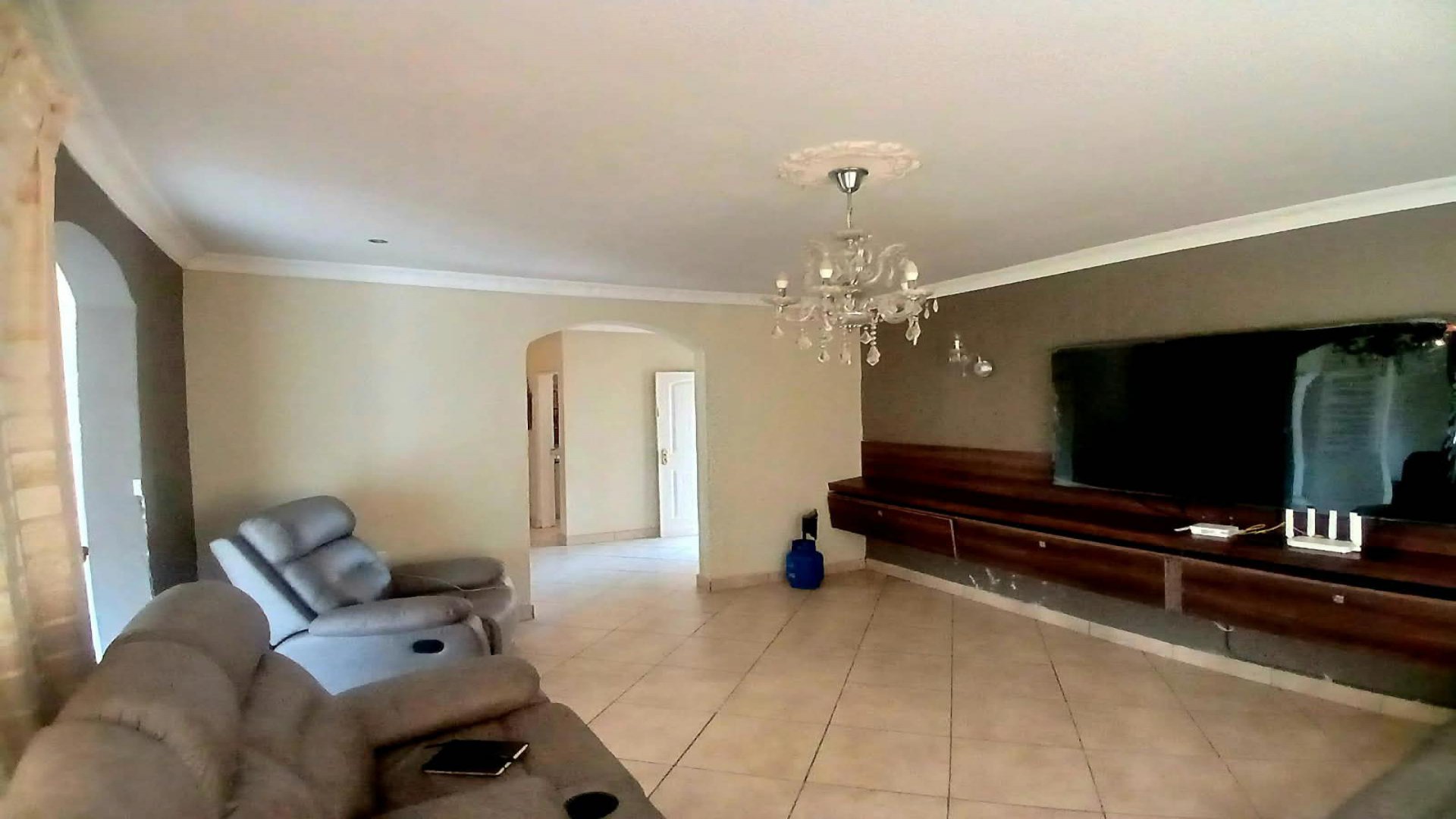Lounges of property in Sharon Park