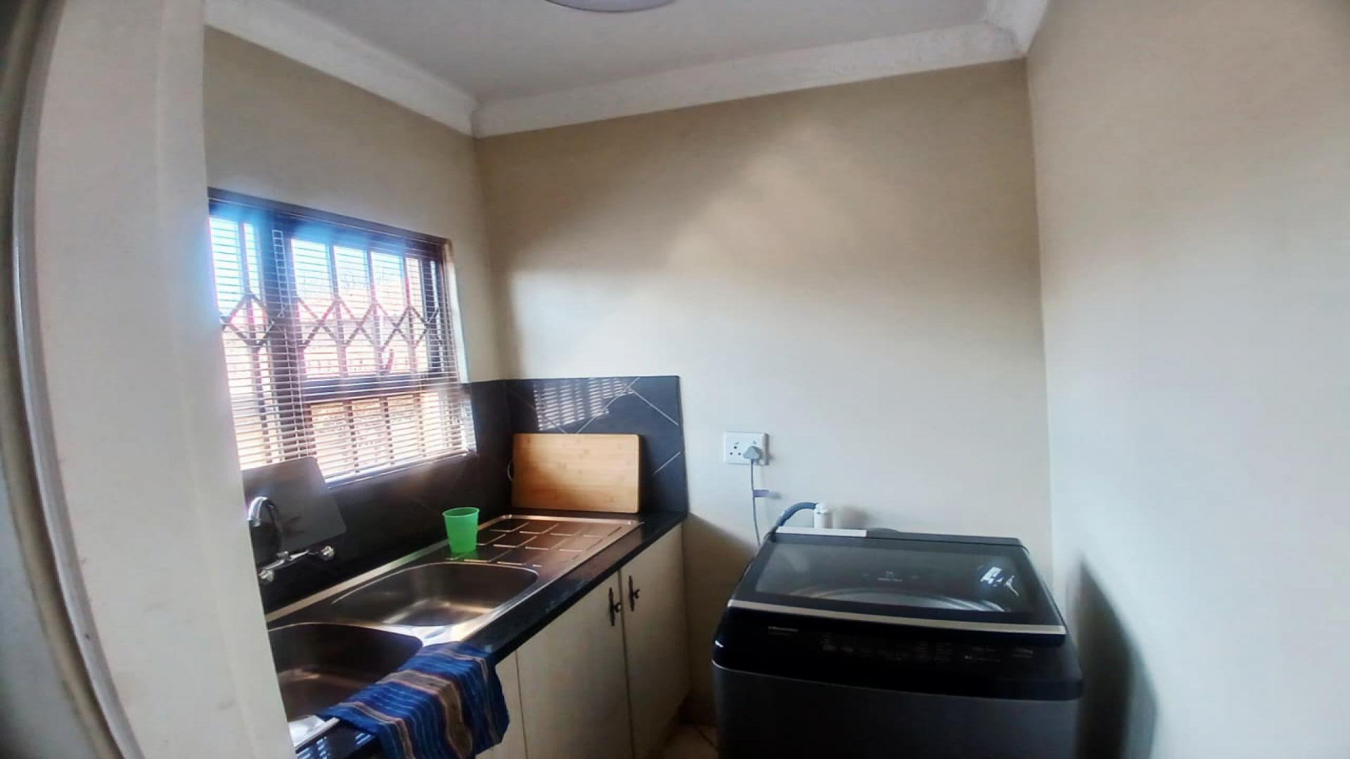 Kitchen of property in Sharon Park