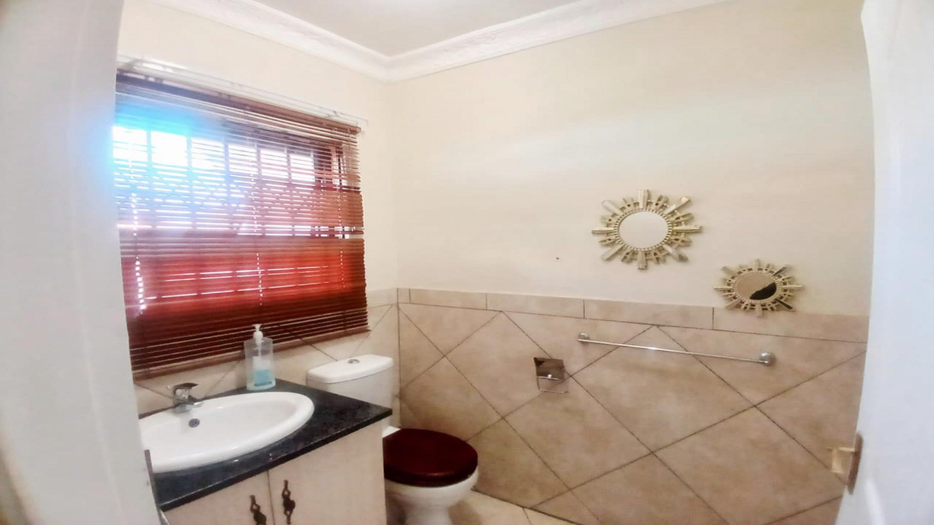 Bathroom 3+ of property in Sharon Park