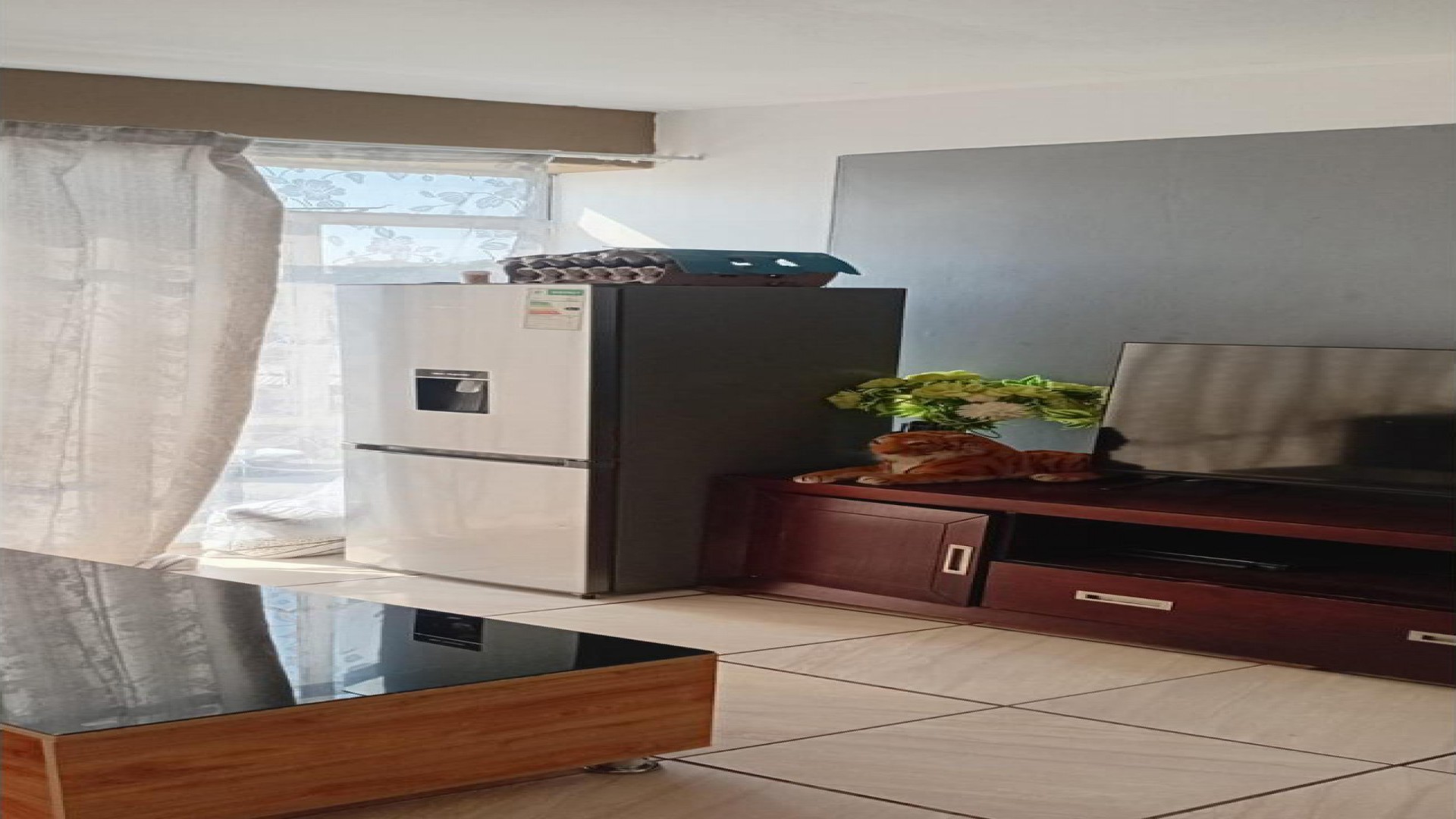 Lounges of property in Rhodesfield