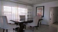Dining Room - 10 square meters of property in Lenasia South
