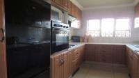 Kitchen - 10 square meters of property in Lenasia South