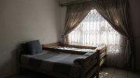 Bed Room 2 - 16 square meters of property in Lenasia South