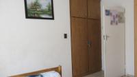 Bed Room 2 - 16 square meters of property in Lenasia South