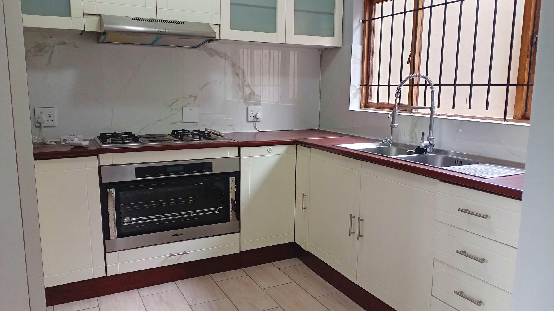  of property in Saldanha