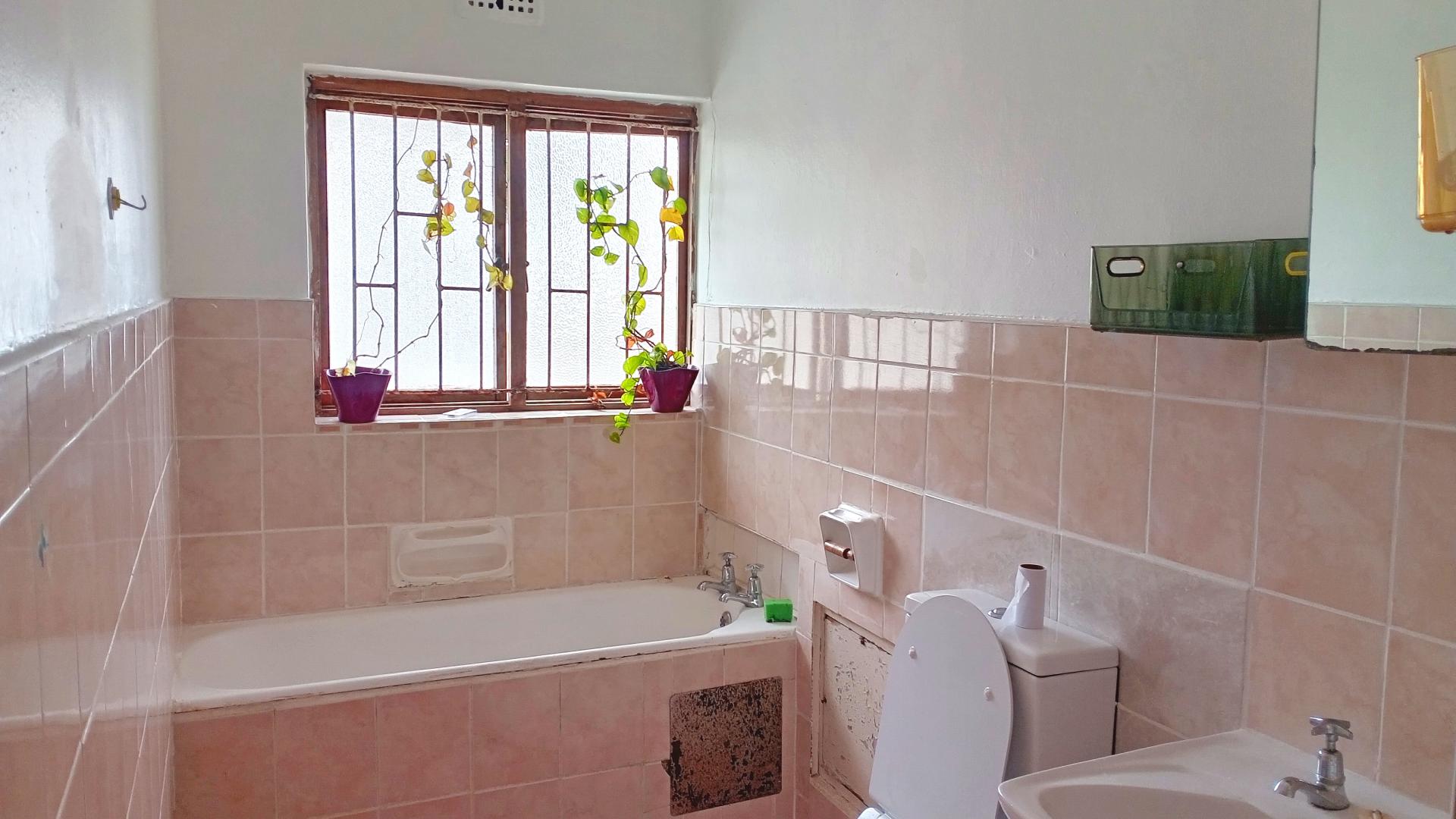  of property in Saldanha