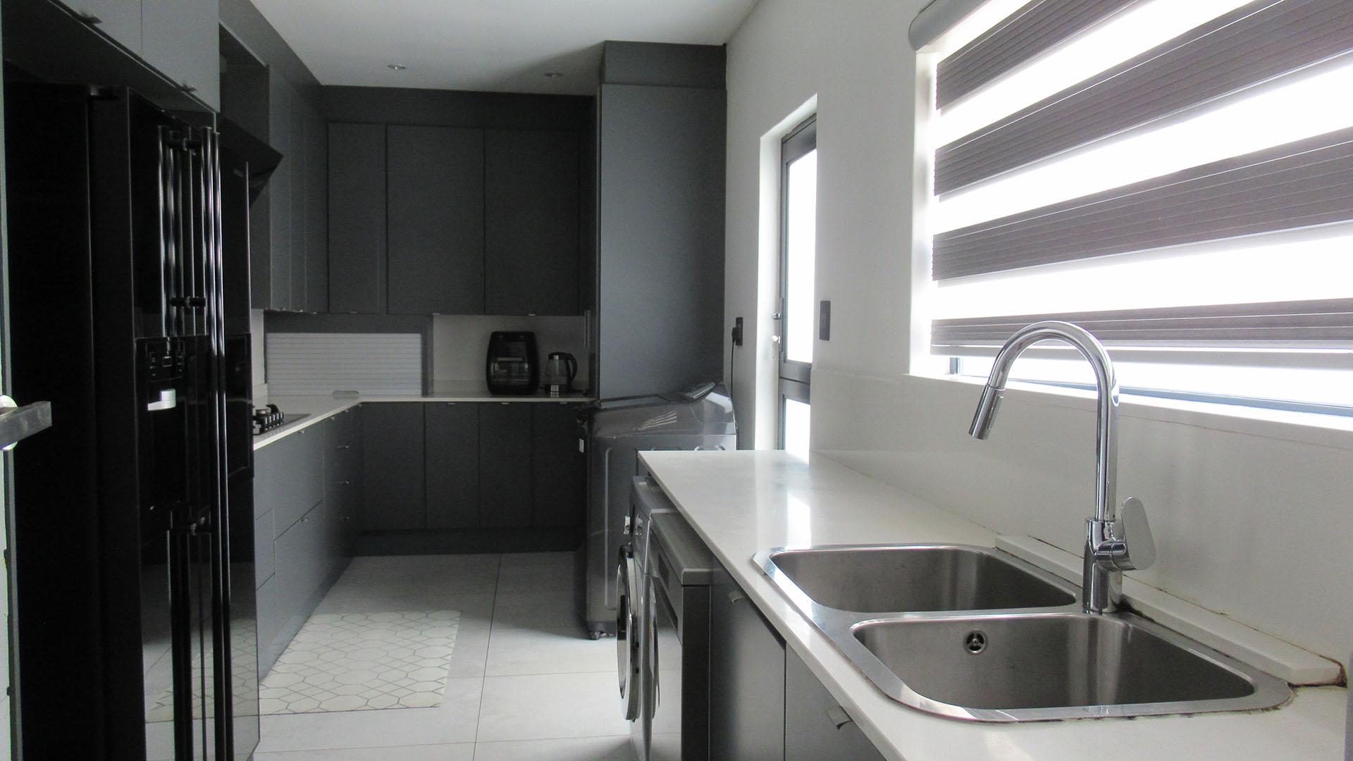 Scullery - 43 square meters of property in Eye of Africa