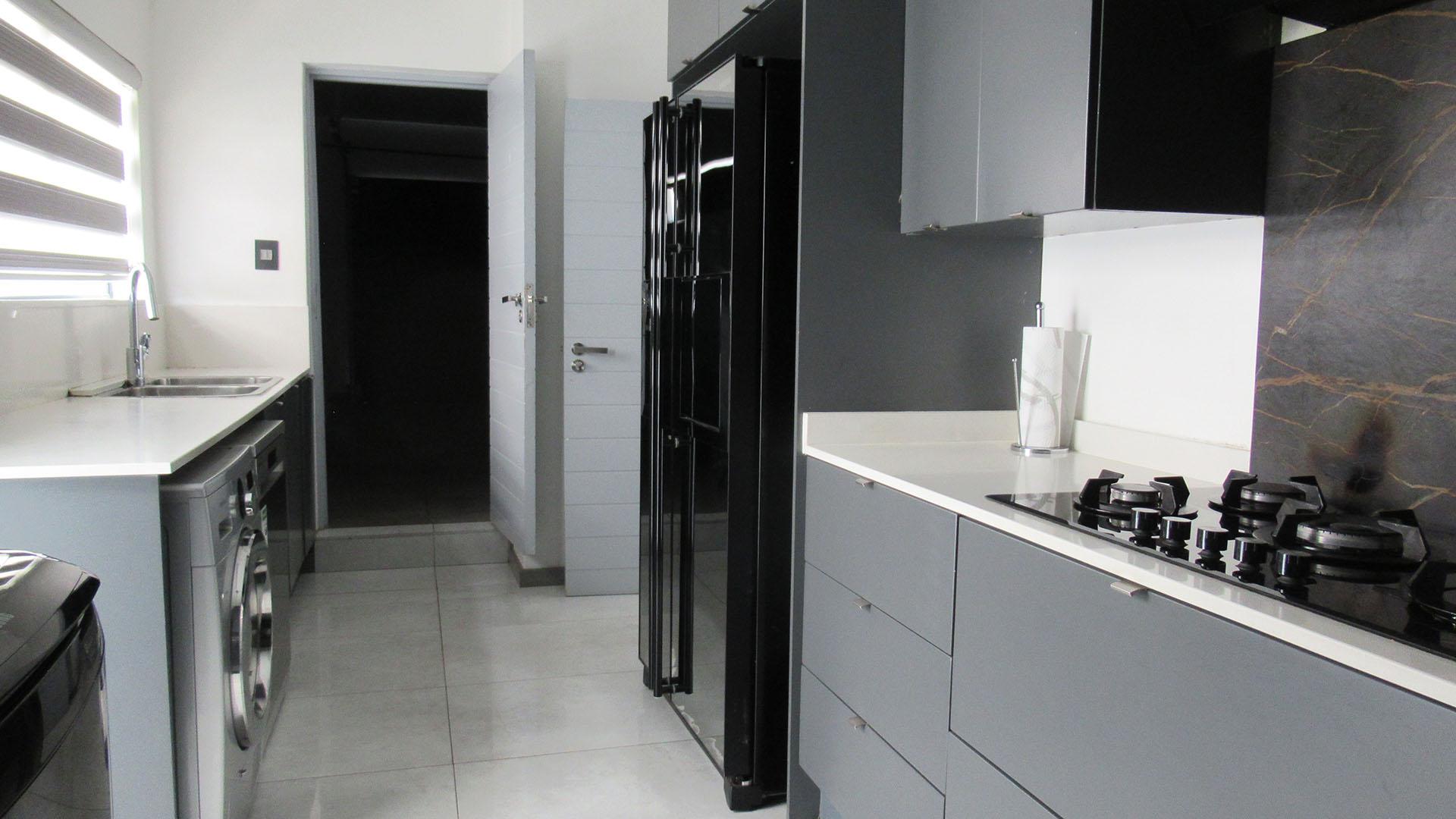 Scullery - 43 square meters of property in Eye of Africa
