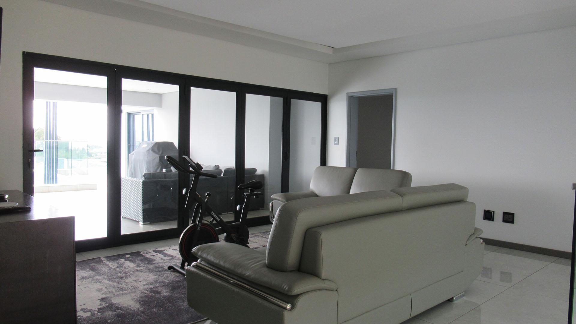 Lounges - 97 square meters of property in Eye of Africa